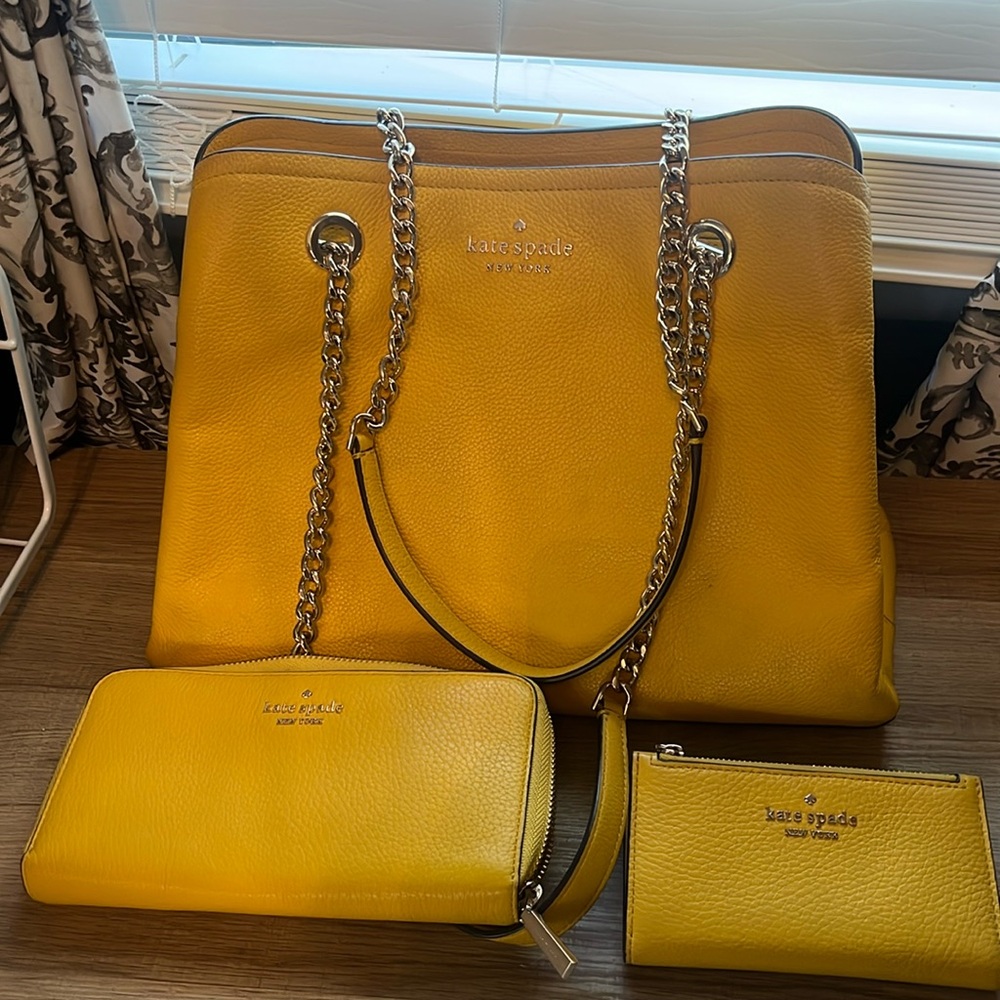 Kate Spade Yellow Shoulder Bag Set